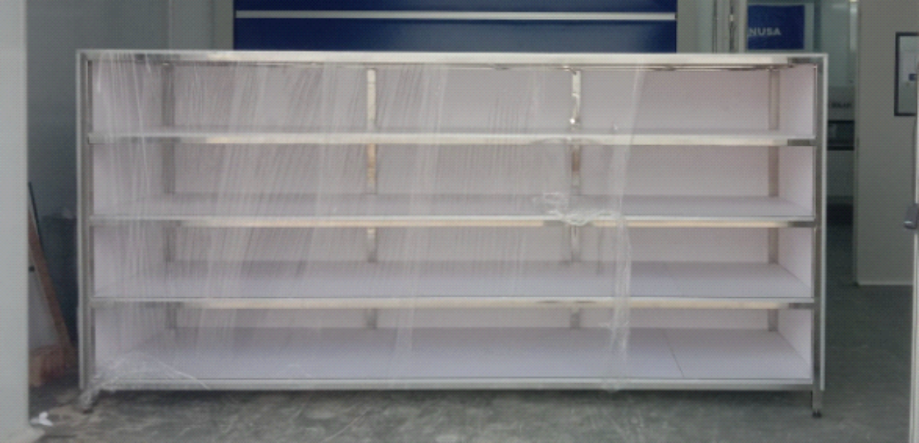 STAINLESS STEEL SHELVING W/PP BOARD